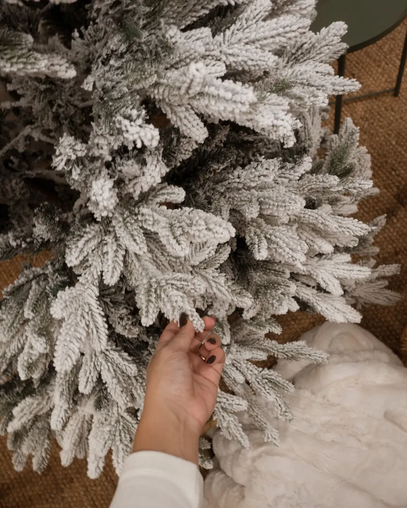 Resistente para Inverno Árvore de natal com efeito de neve branca 120 cm FORAKER