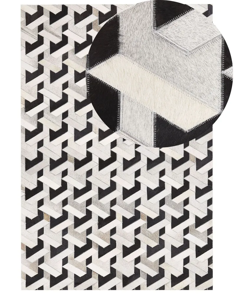 Cowhide Area Rug 140 x 200 cm Negro and Grey NARMAN