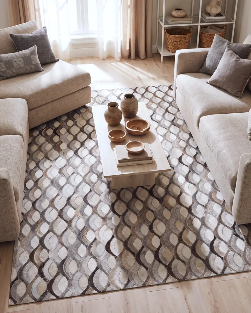 Cowhide Area Rug 160 x 230 cm Marrom and Beige KIRCA