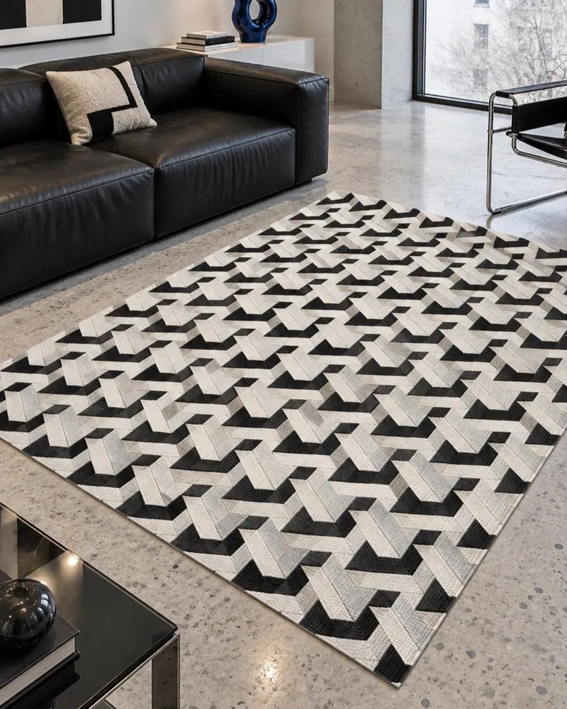 Cowhide Area Rug 160 x 230 cm Negro and Grey NARMAN