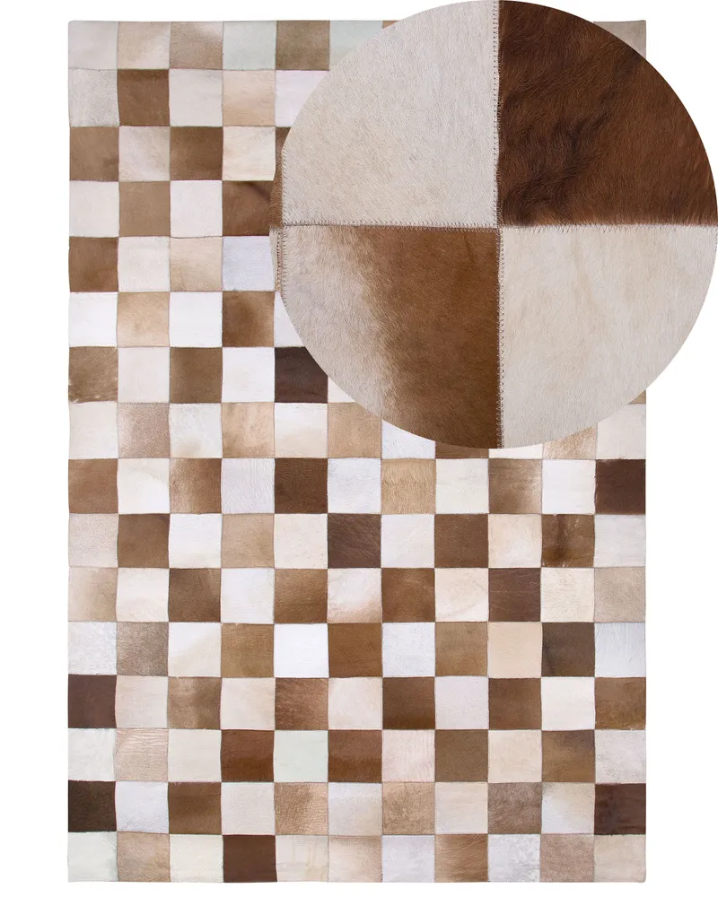 Cowhide Area Rug Brown and Bege claro 140 x 200 cm SOLMAZ