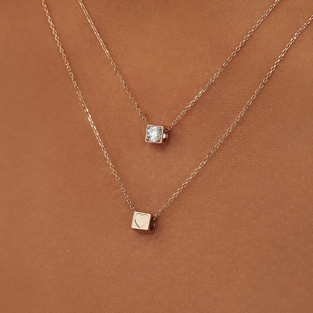 La Concorde Felie Pendente cubo em ouro rosa de 14 quilates com pedra de zircónio