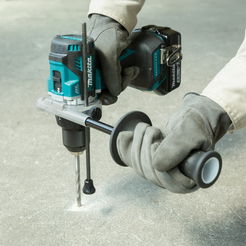 Berbequim/Aparafusador Combinado Makita DHP493RTJ 18V LXT com 2 Baterias de 5Ah + Carregador + Mala de Transporte