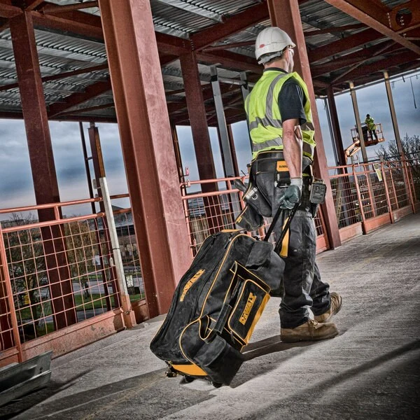 Bolsa de Transporte de grande capacidade com rodas Dewalt DWST1-79210