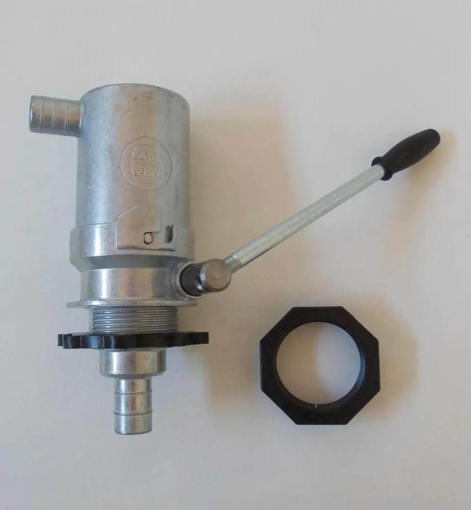 Bomba manual Conjunto para aquecimento de óleo que consiste em bomba manual, mangueira de saída, tubo de sucção, peç de re...