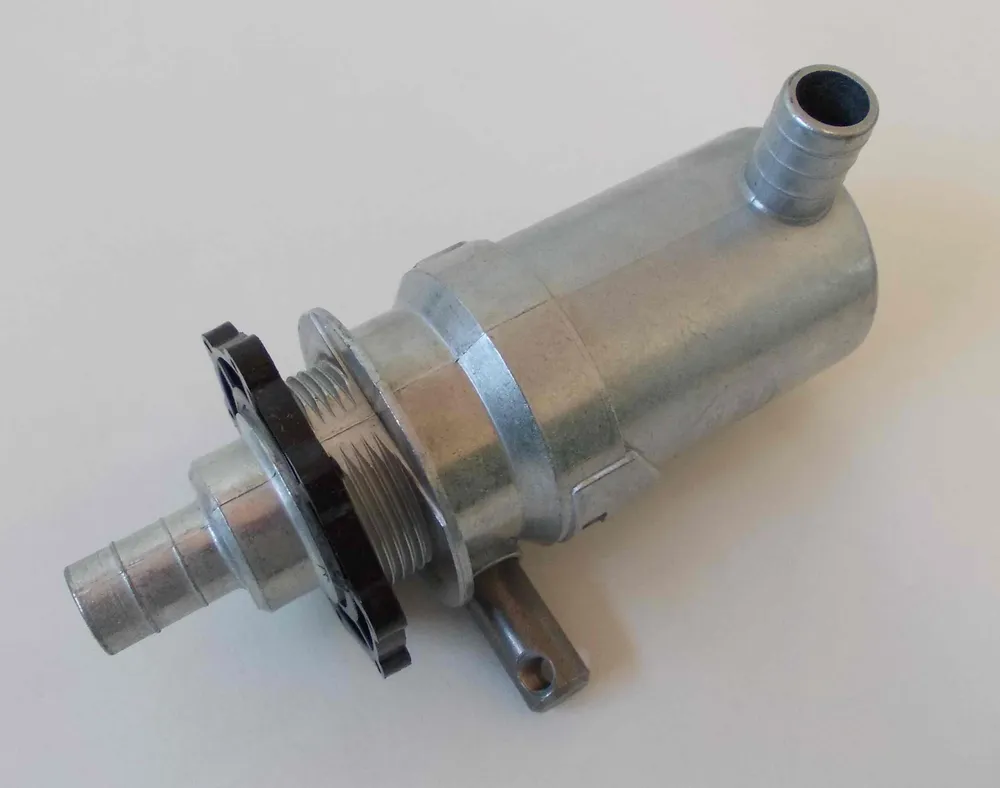 Bomba manual Conjunto para aquecimento de óleo que consiste em bomba manual, mangueira de saída, tubo de sucção, peç de re...