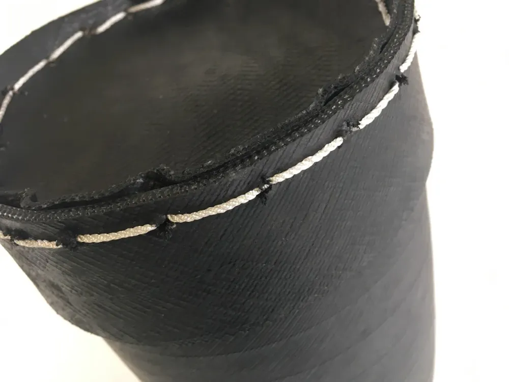 Caixa de upcycling feita de pneus reciclados como armazenamento para luzes de lareira 30cm