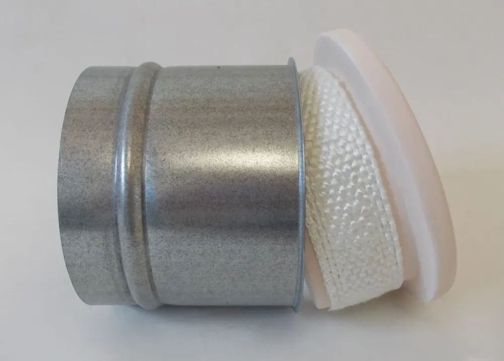 Ceramic Cleaning Socket "Round Without Frame" com uma manga de instalação redonda