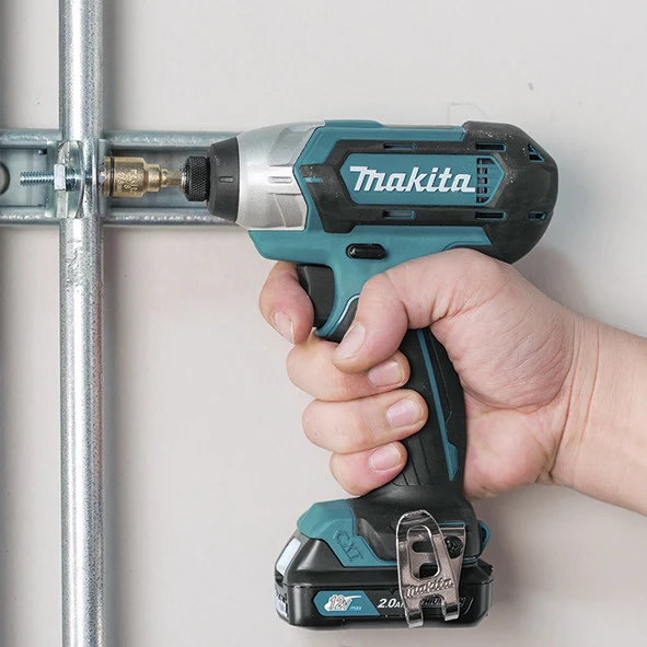 Conjunto de furadeira de martelo + chave de fenda de impacto 12V + caixa de metal + 2 baterias Makita CLX228SMX1 4Ah