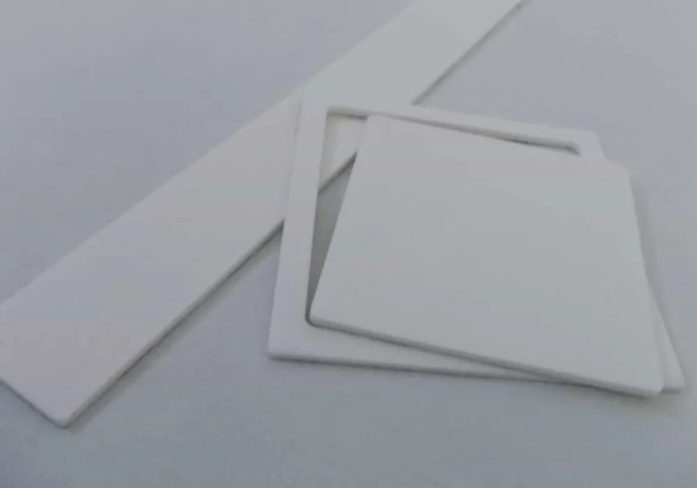 Conjunto de vedação para cápsulas de limpeza quadrada