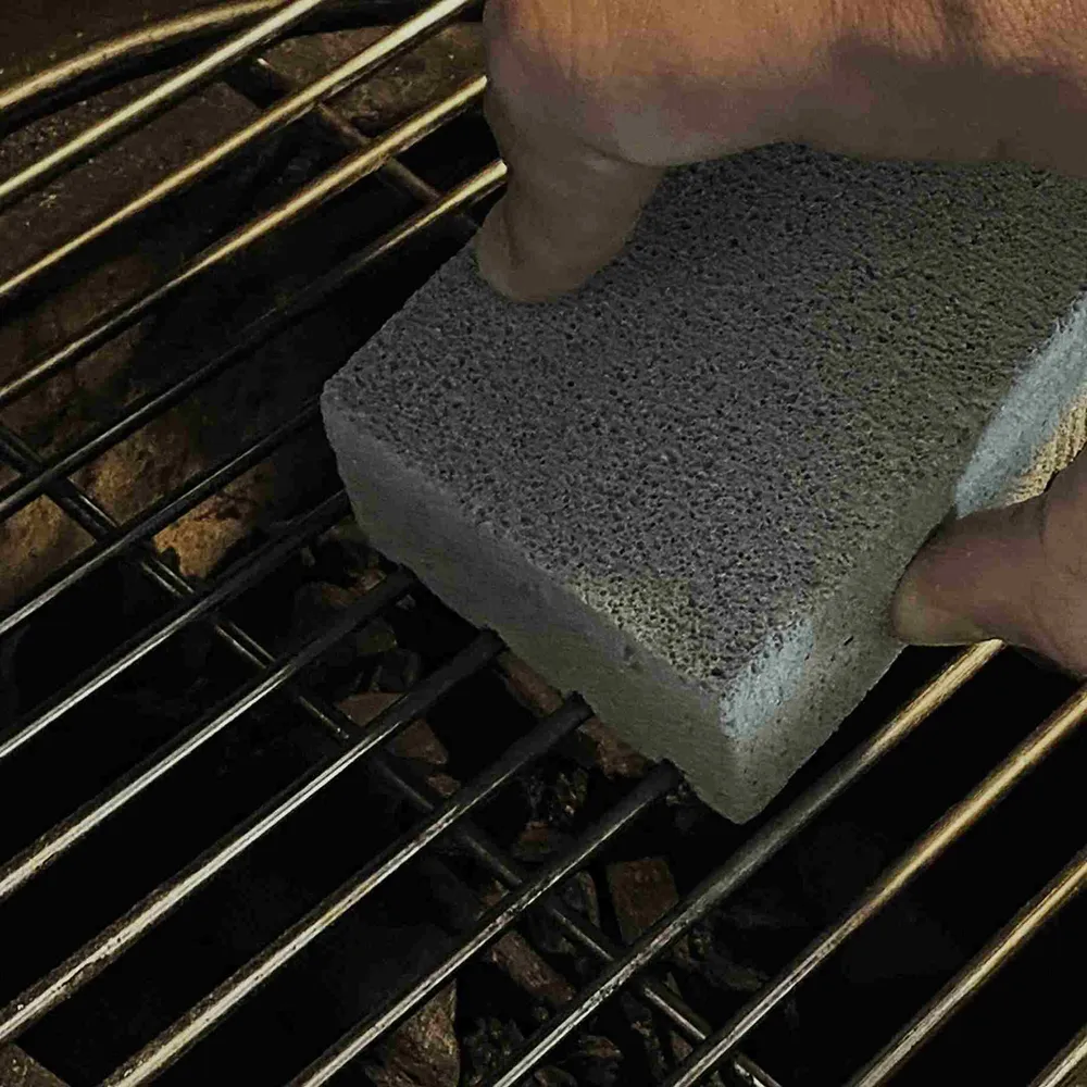 Cubo de limpeza para grelha de cozedura em inox