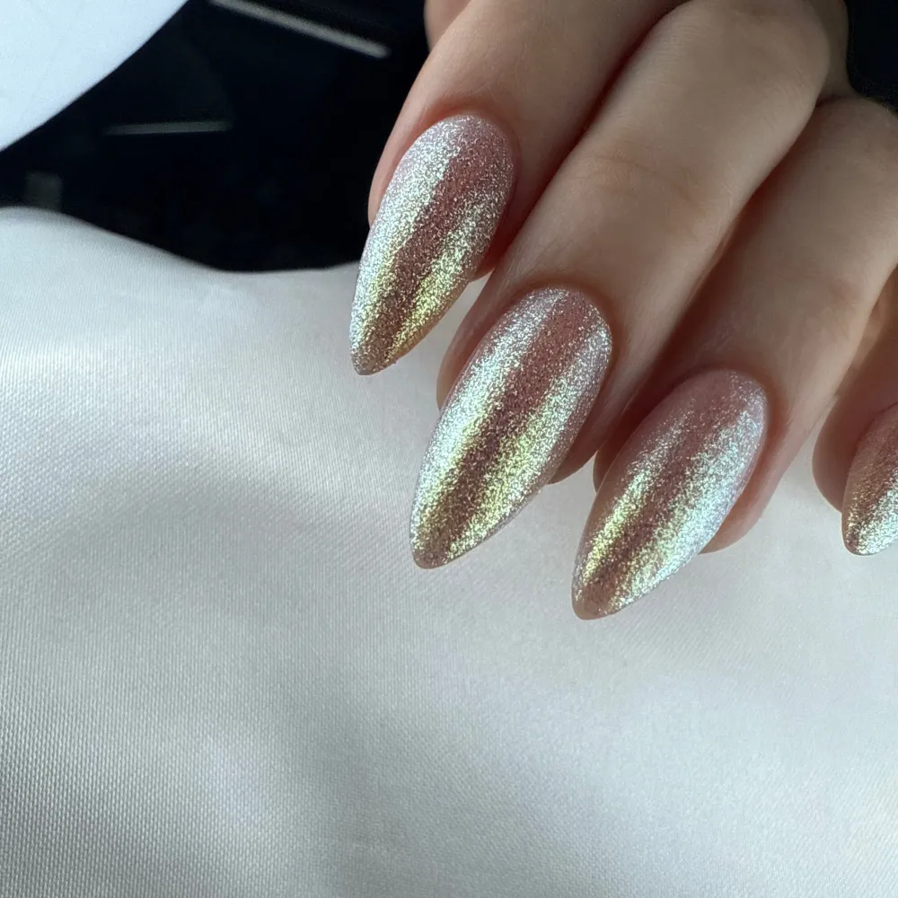 Esmalte semipermanente cola de sirena N202 15ml Home of Deva