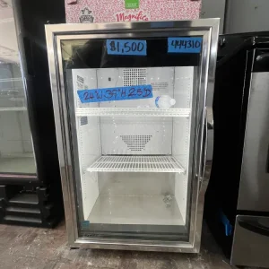 24 Inch True Countertop Freezer, Glass Door, GDM-07F-HC~TSL01, 444310