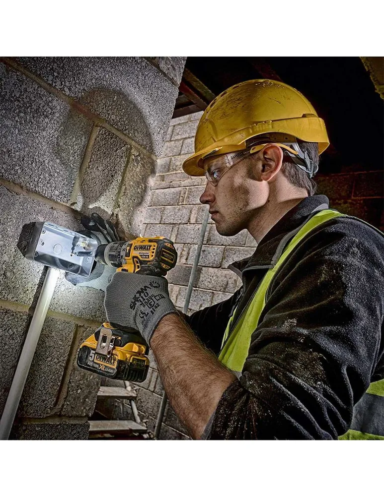 Kit Dewalt com 4 Ferramentas + 2 bat 5Ah + carregador + 2x TSTAK VI DCK487P2