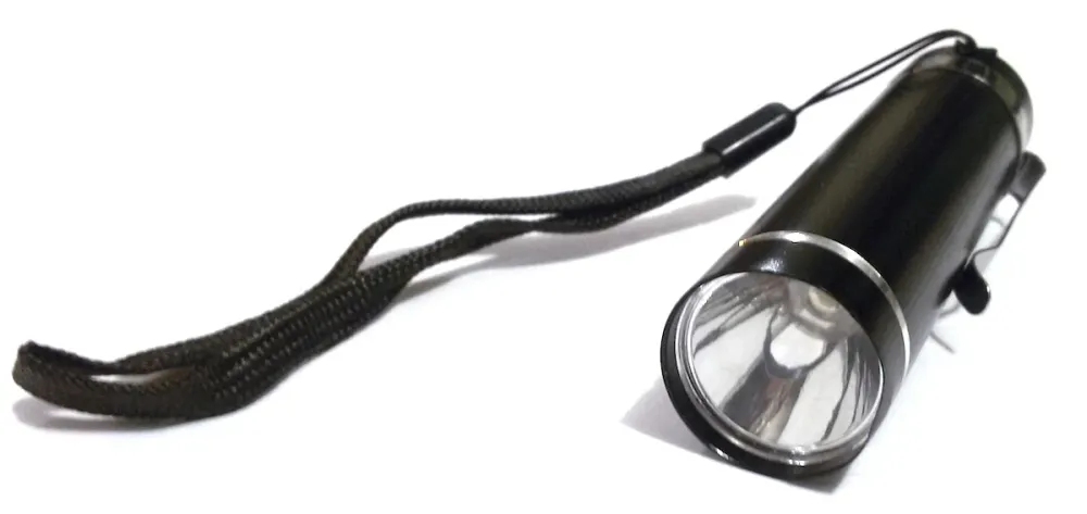 Lanterna LED com clip