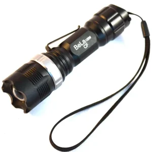 Lanterna LED tática foco ajustável