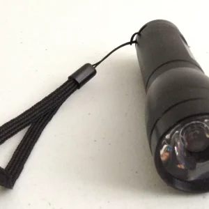 Lanterna LED tática à prova d‘água