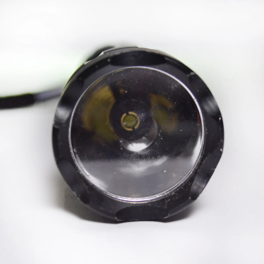 Lanterna LED Tática 5 Watts/ 30 Lumens