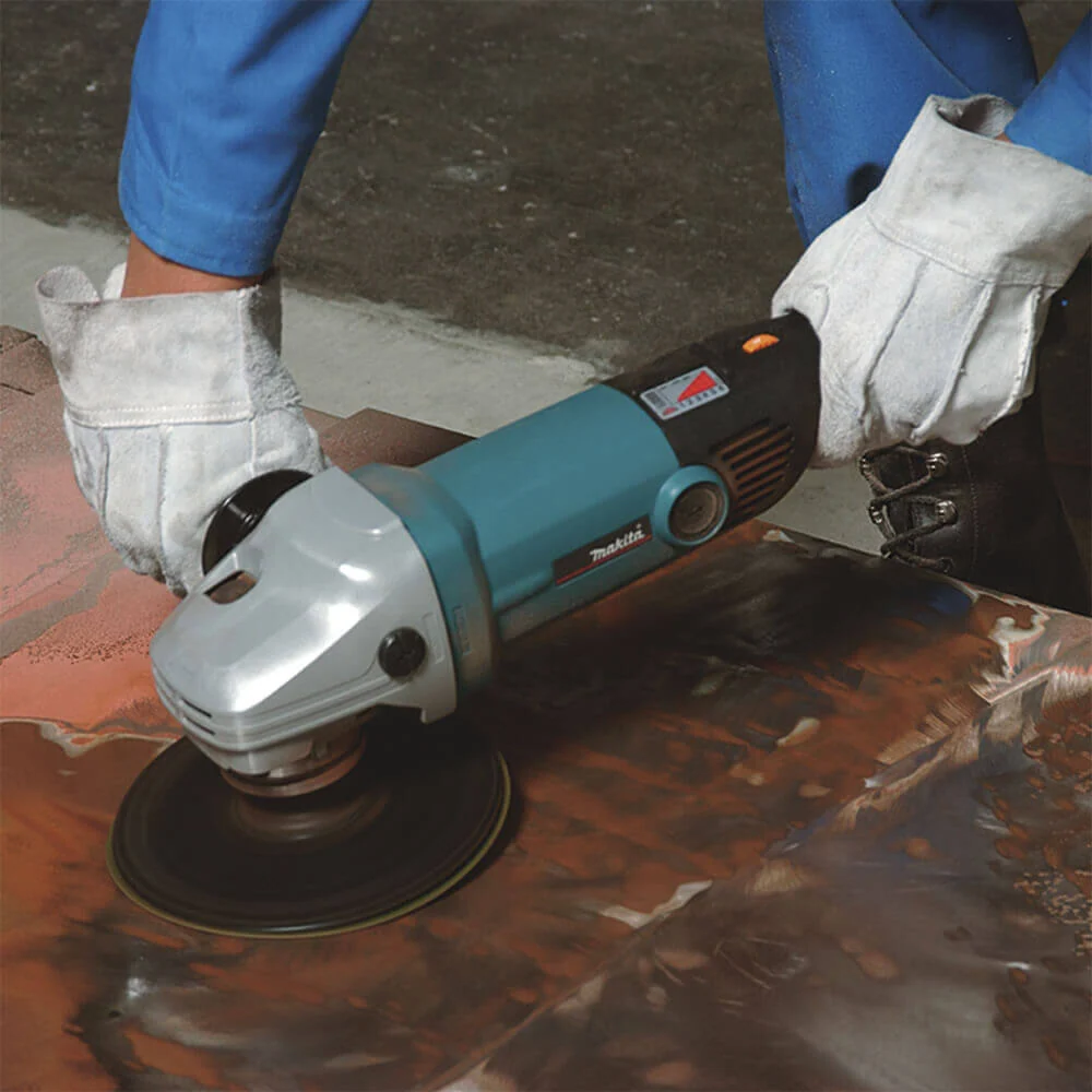 LIXADEIRA ANGULAR ELETRÔNICA 7'' SA7000C 1.600W 220V MAKITA