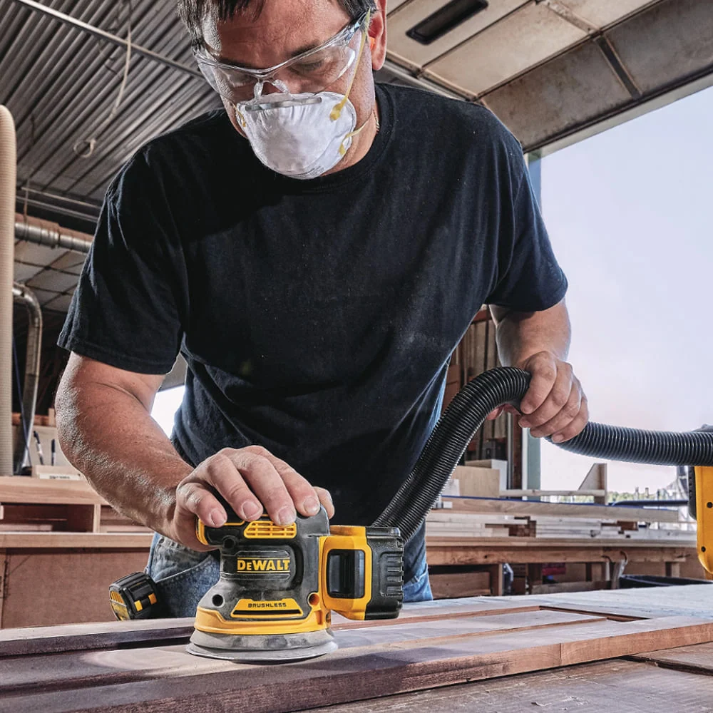 LIXADEIRA ROTO-ORBITAL 5" 20V MAX DCW210B DEWALT