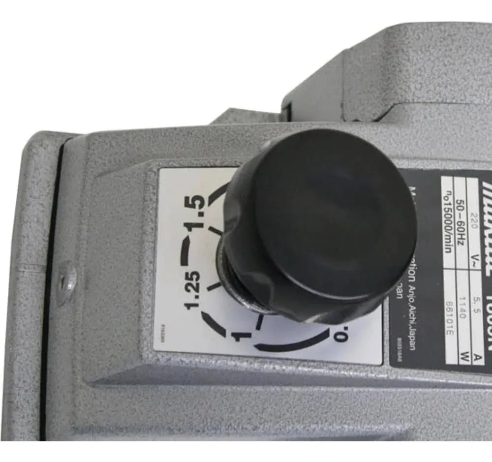 PLAINA ELÉTRICA MANUAL 155MM 1805N 1.140W 220V MAKITA