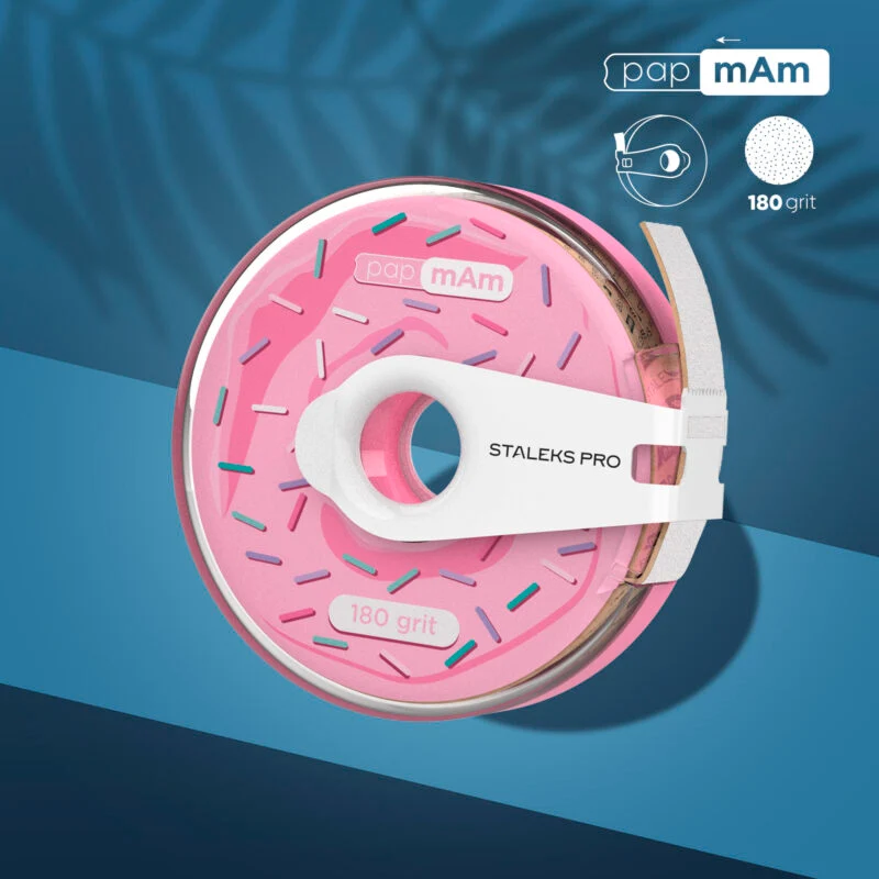 Fita abrasiva branca descartável papmAm numa caixa de plástico Staleks Pro Expert 180 grit, ATC-180w