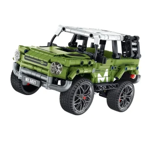 Green 4x4, 474-piece car
