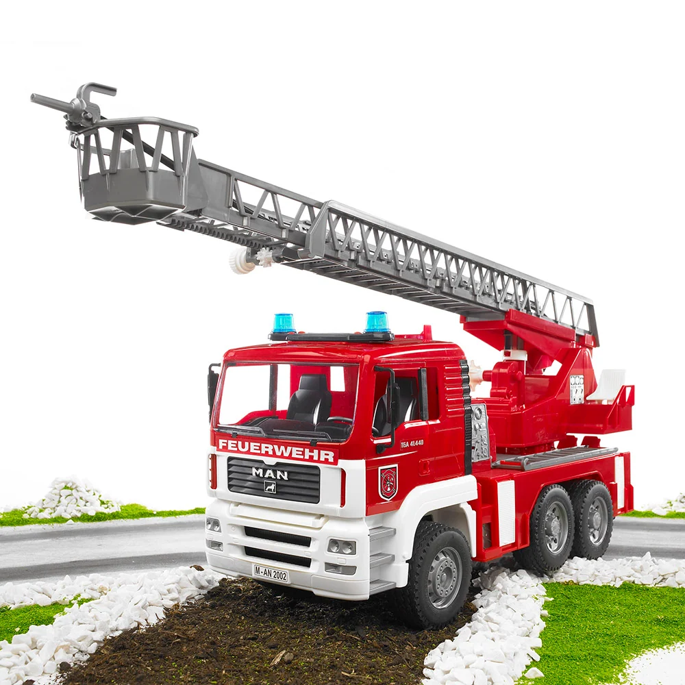 Camião de bombeiros MAN com luzes e sons - 500 Lumens
