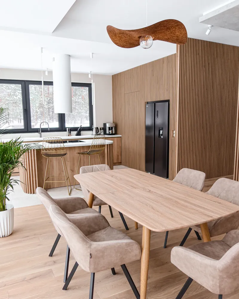 Extending Dining Table 180/210 x 90 cm Light Wood HAGA