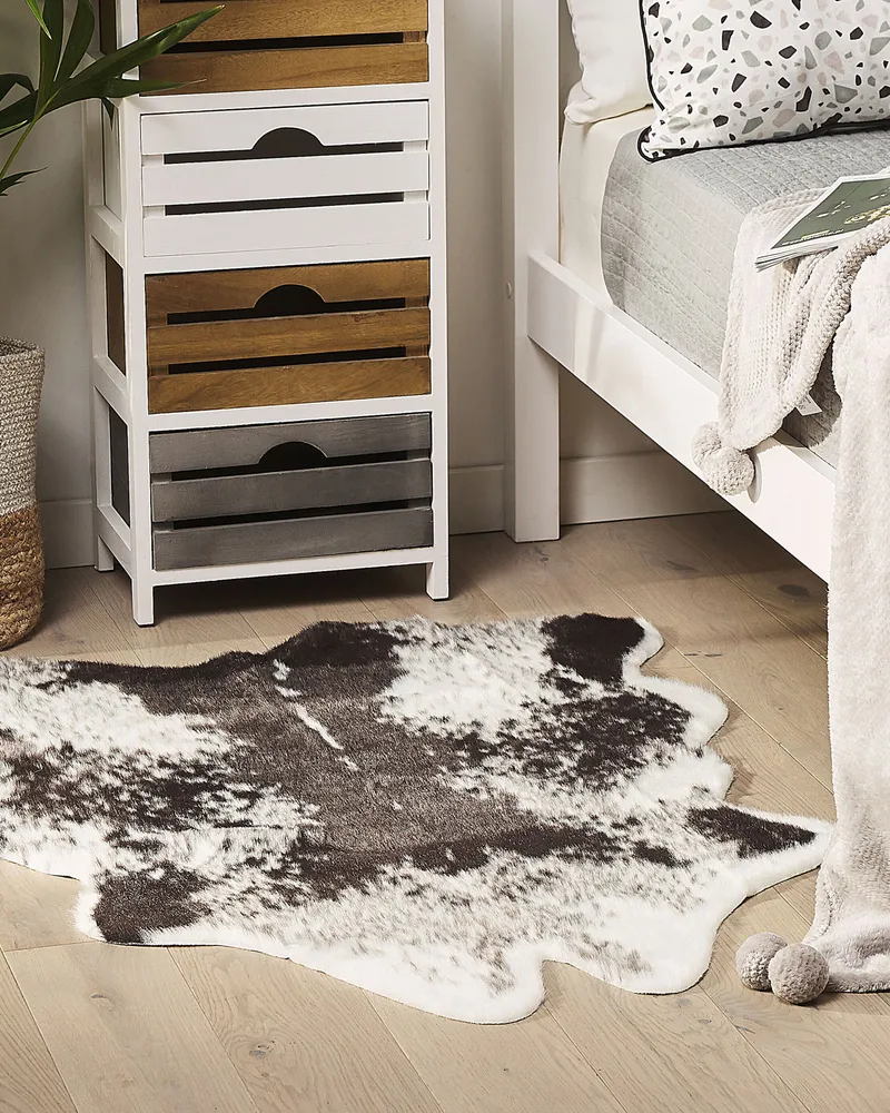 Faux Cowhide Area Rug Negro 60 x 90 cm NAMBUNG