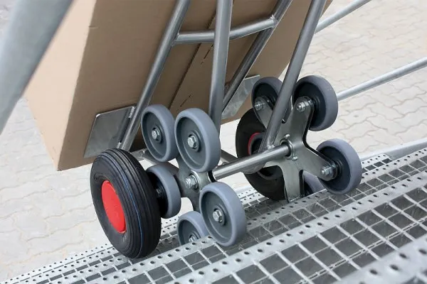 Carro de escada em alumínio VARIOfit, 2 estrelas de roda de cinco braços, dimensões externas: 610 x 705 x 1.310 mm (LxPxA)...