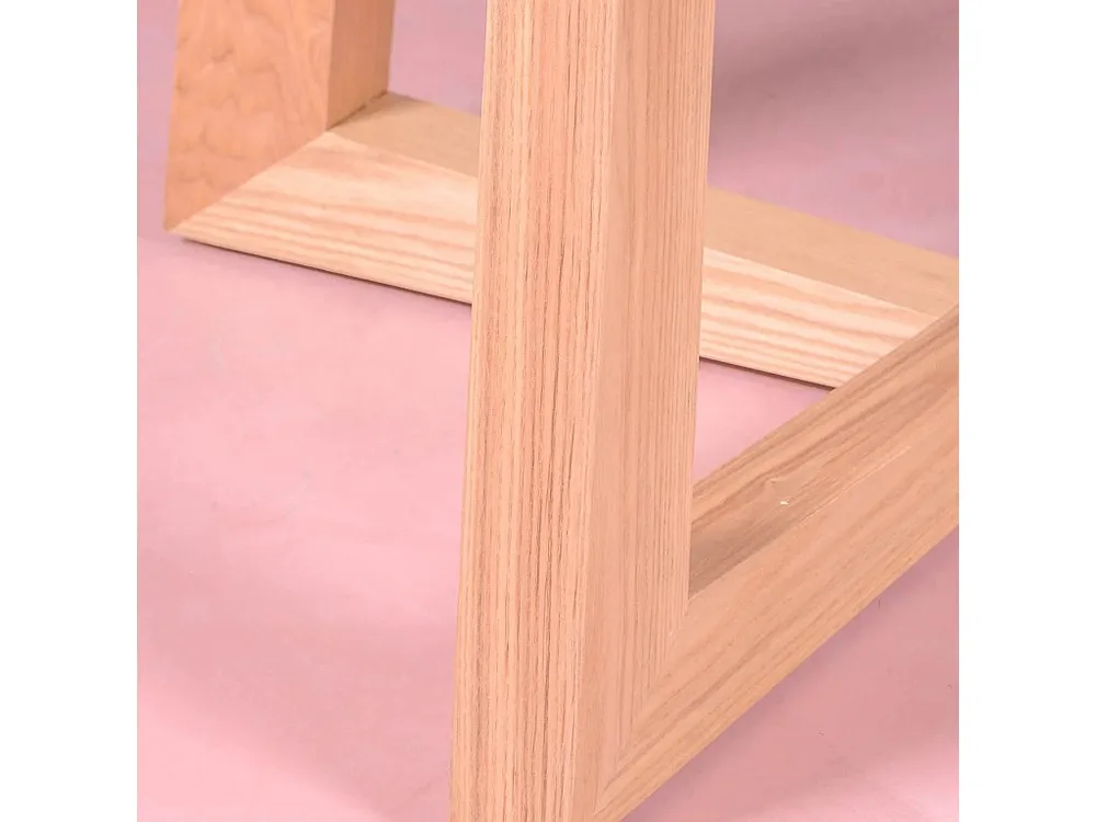 Mesa de jantar redonda em cinza genuíno (150cm) - Soho - Cinza Natural