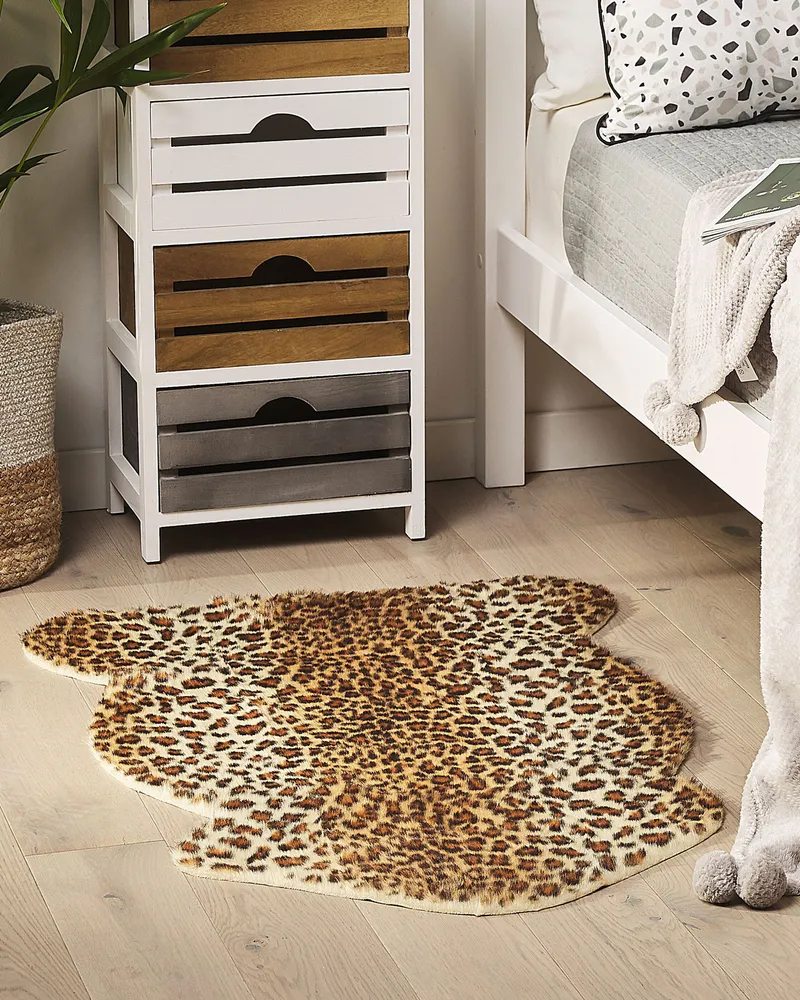Tapete em pele sintética com típico de leopardo 60 x 90 cm NAMBUNG